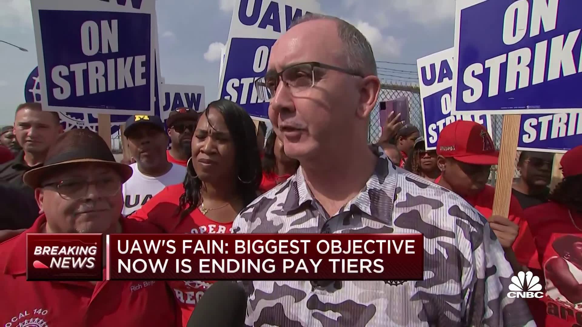 UAW President Shawn Fain: GM, Stellantis made the decision for us to strike